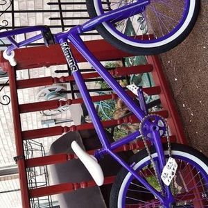 Meet your Posher, Lane