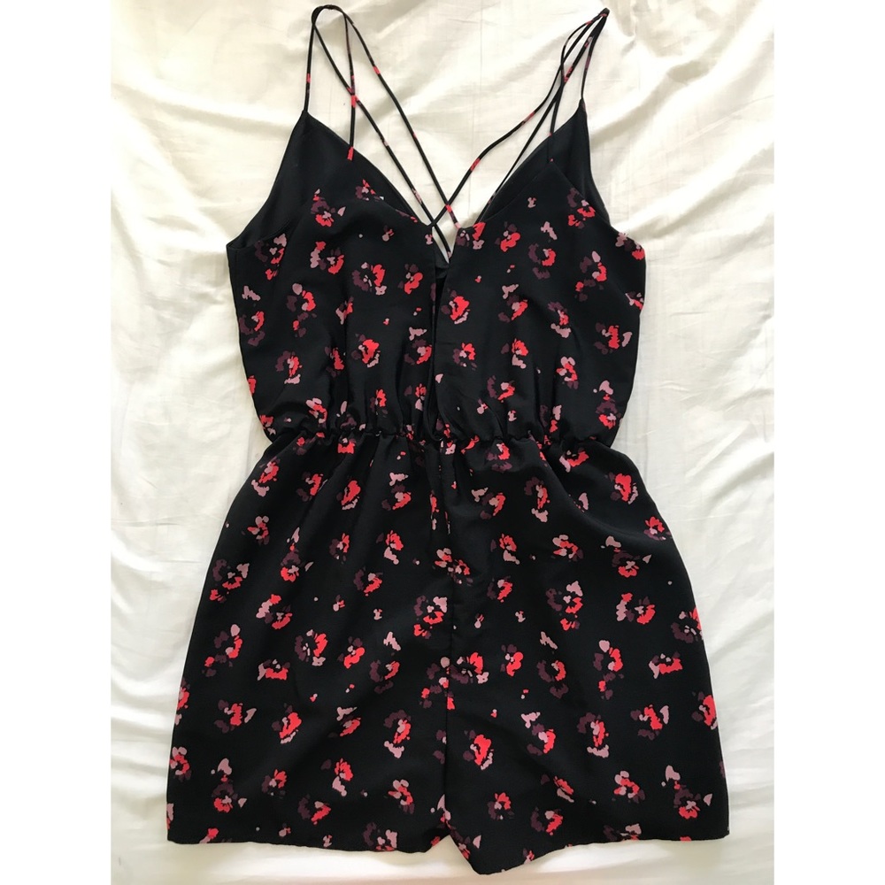 Floral Romper - Picture 3 of 3