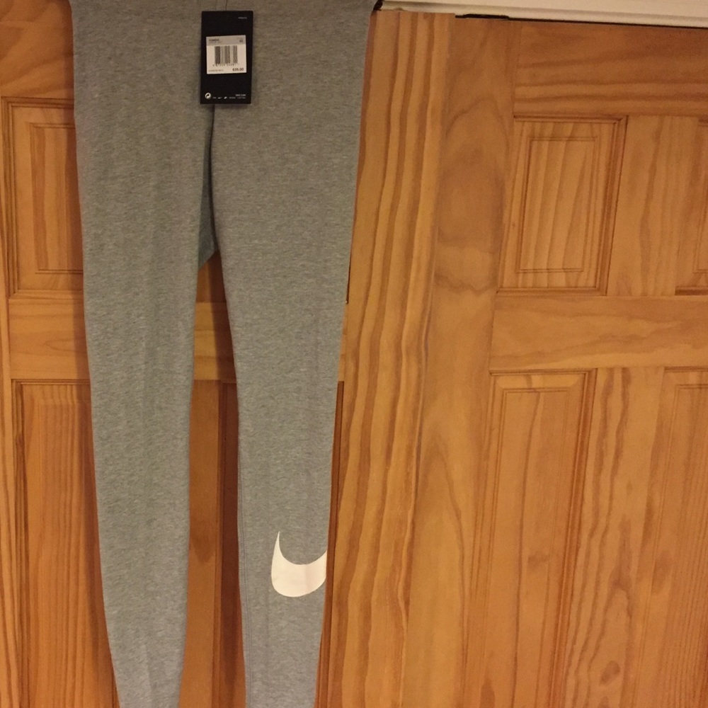 Women's Nike Leggings
