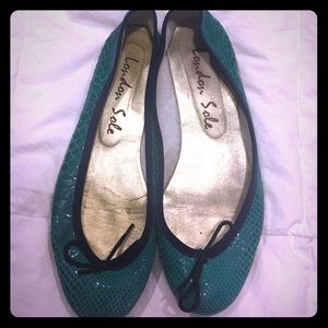 London Sole Shoes - London Sole Pirouette Flats London Sole Shoes - London Sole Pirouette Flats