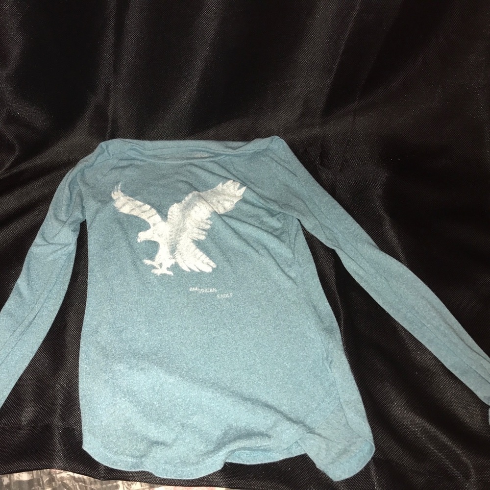 Long sleeve tee-shirt
