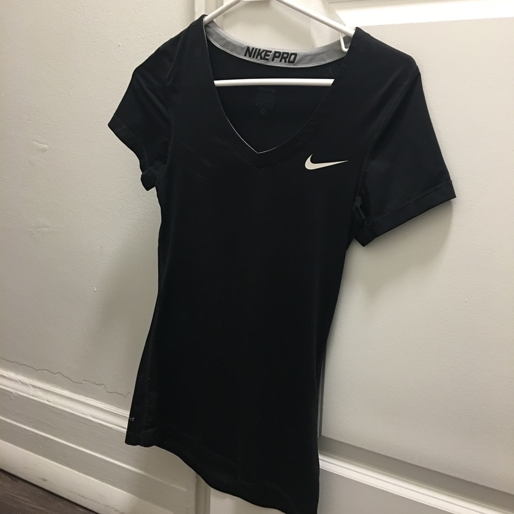 Nike Pro Workout shirt