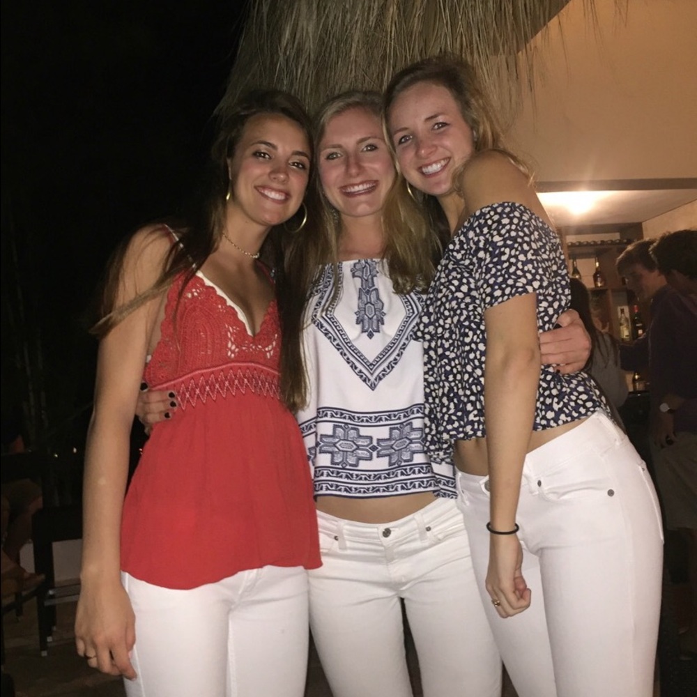 Meet your Posher, Abby