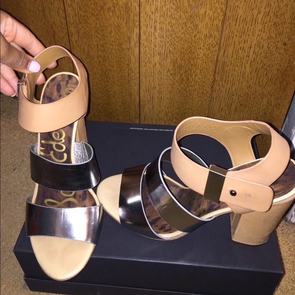 Silver and Nude block heel Sandals - Picture 2 of 5