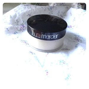 Laura Mercier Translucent Setting Powder Full Size