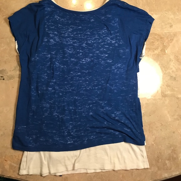 Girls' Shirt - Picture 2 of 5