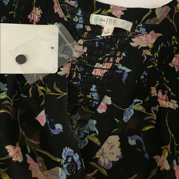 Blouse/shirt black size small - Picture 3 of 6