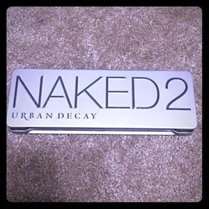 Urban Decay Naked 2