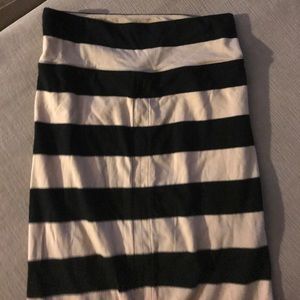 Free people Black and Tan stripped maxi skirt