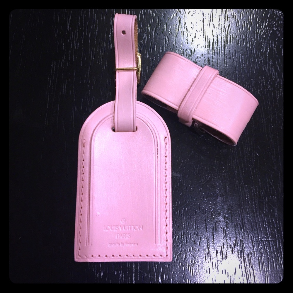 Handpaint Louis Vuitton Luggage Tag