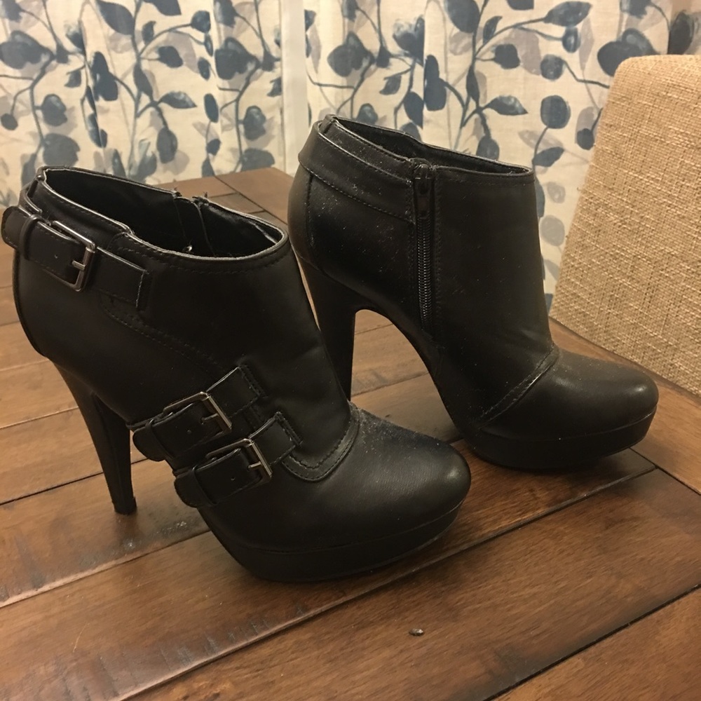 Platform booties