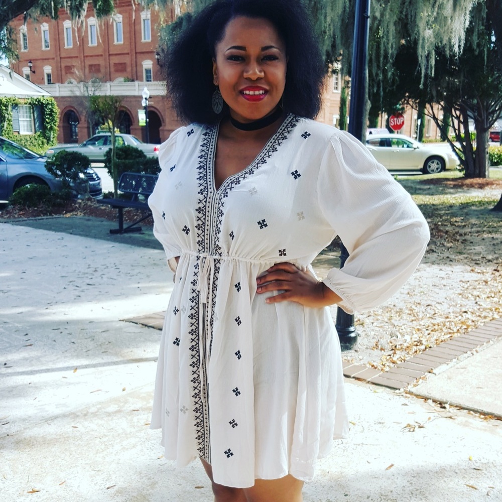 8/28 HPπ π¨REDUCEDπ¨ Beige & Black Boho Dress - Picture 3 of 4