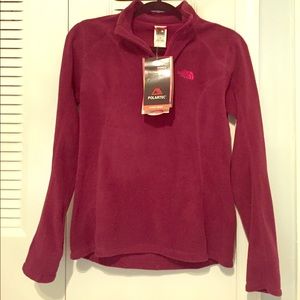 North Face Maroon 1/4 zip fleece pullover w/ tags