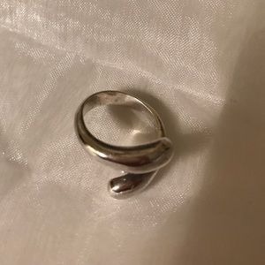 Tiffany & Co. Teardrop ring size 5