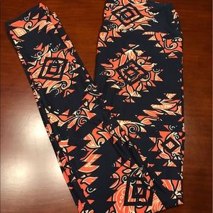 New LuLaRoe Leggings - OS - NWT
