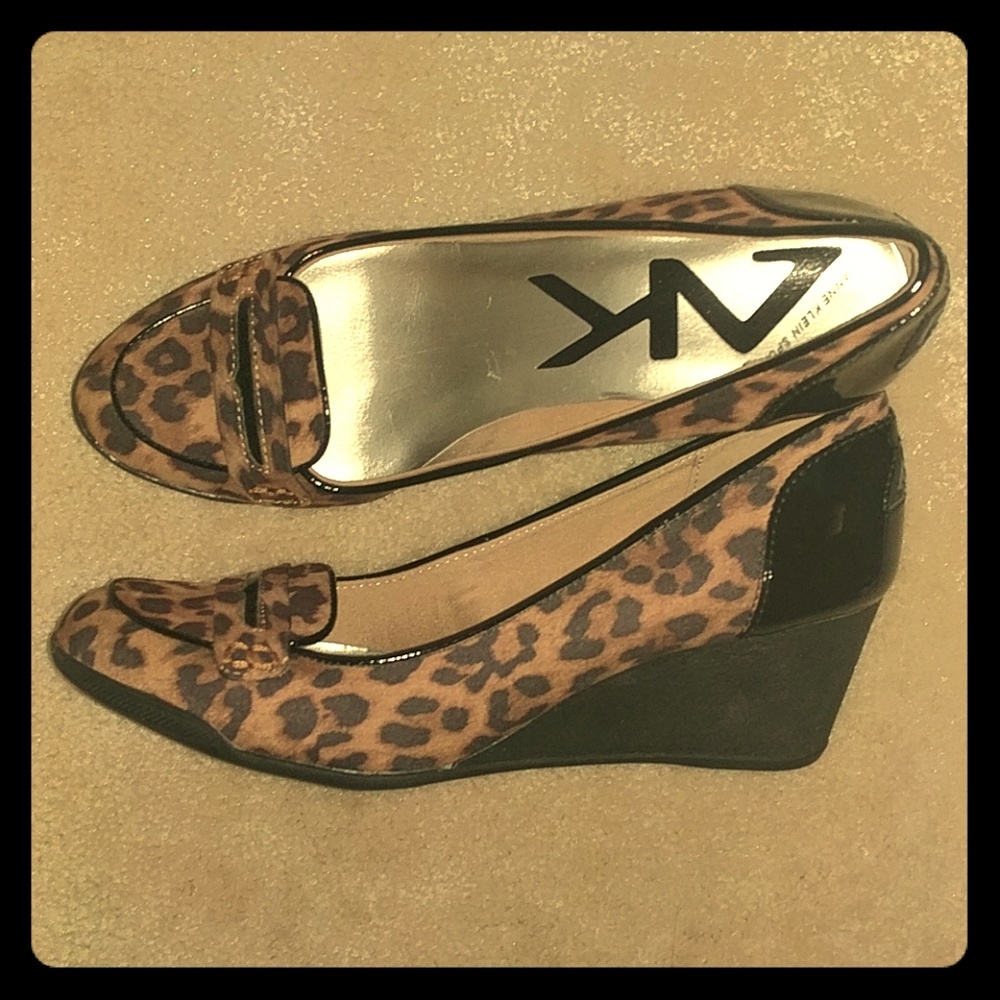 Anne Klein sport wedges