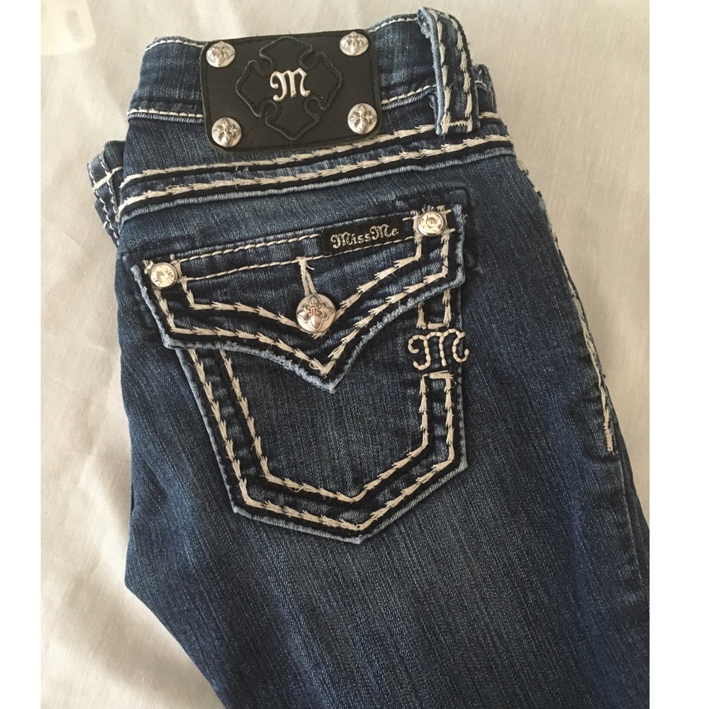 Miss Me signature boot cut jeans, size 24