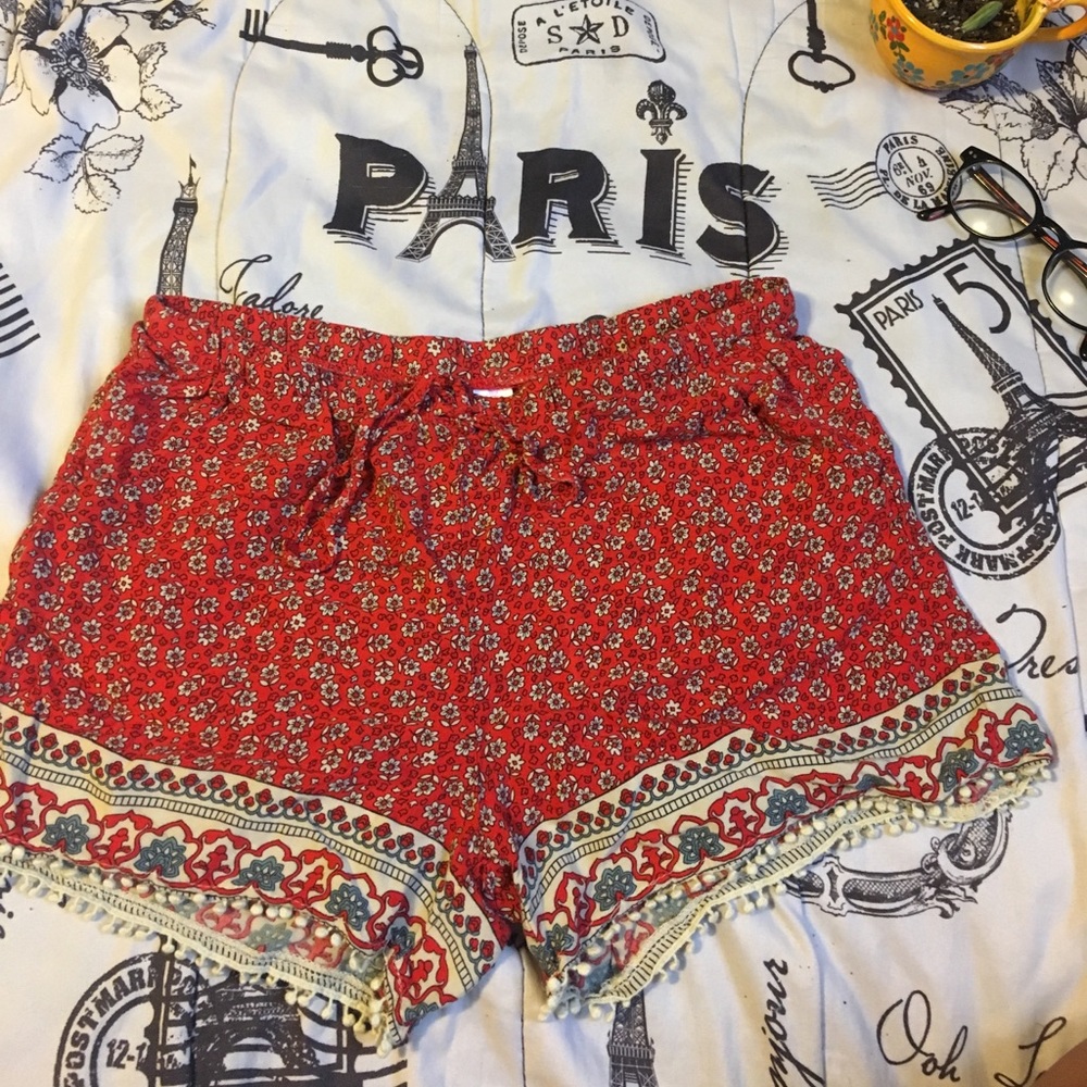 Floral summer shorts !!!