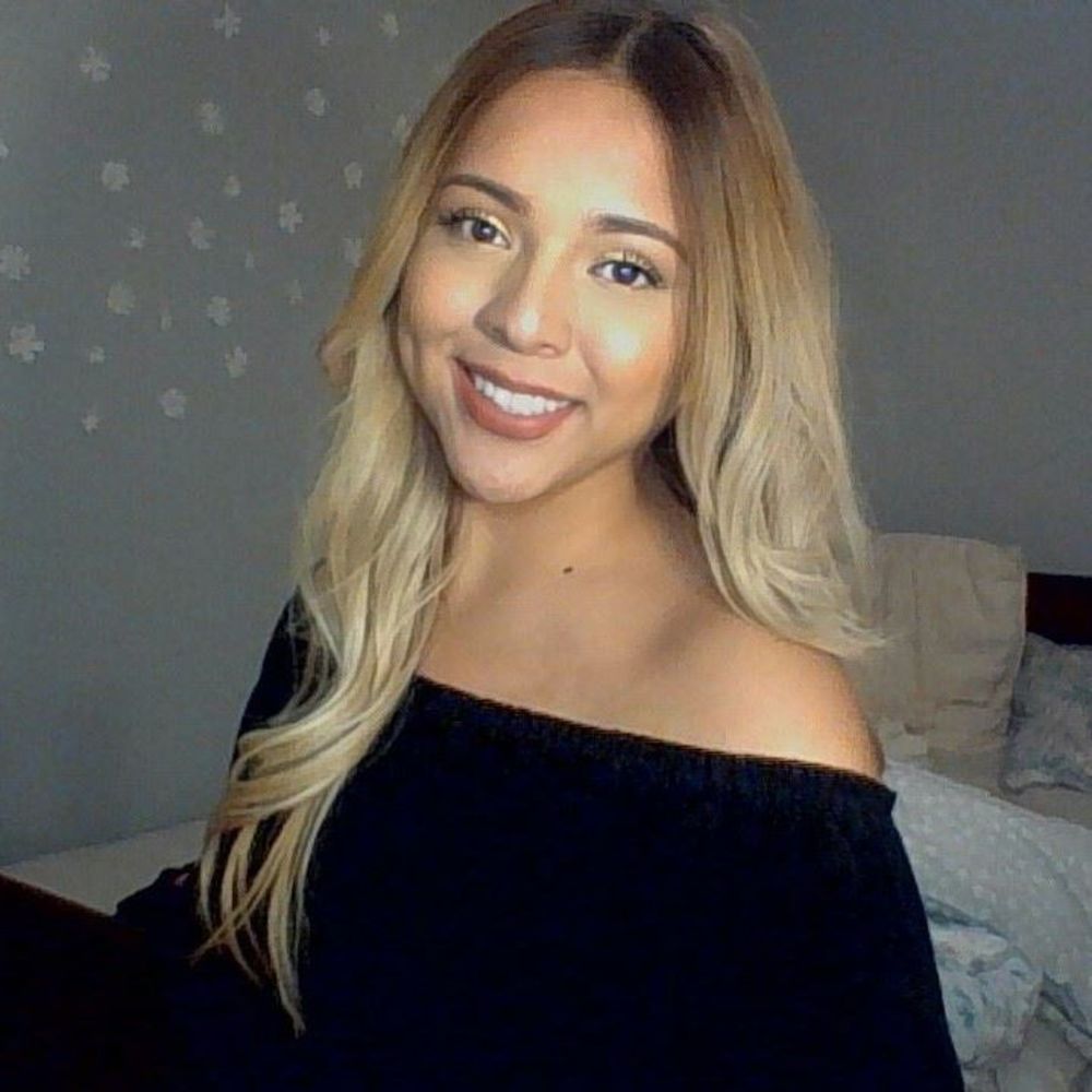 Meet your Posher, Maria