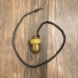 Peter Pan "Kiss" Necklace