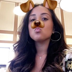 Meet your Posher, Ali