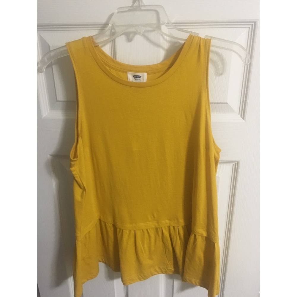 Old Navy peplum top.