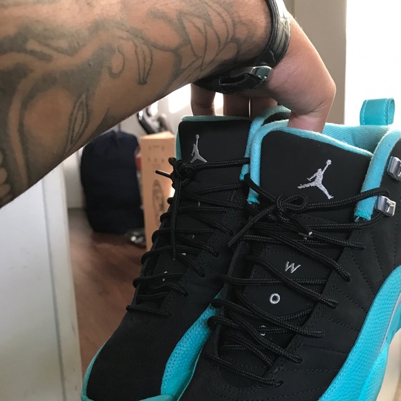 Jordan 12 "hyper jade" size 7 - Picture 2 of 3