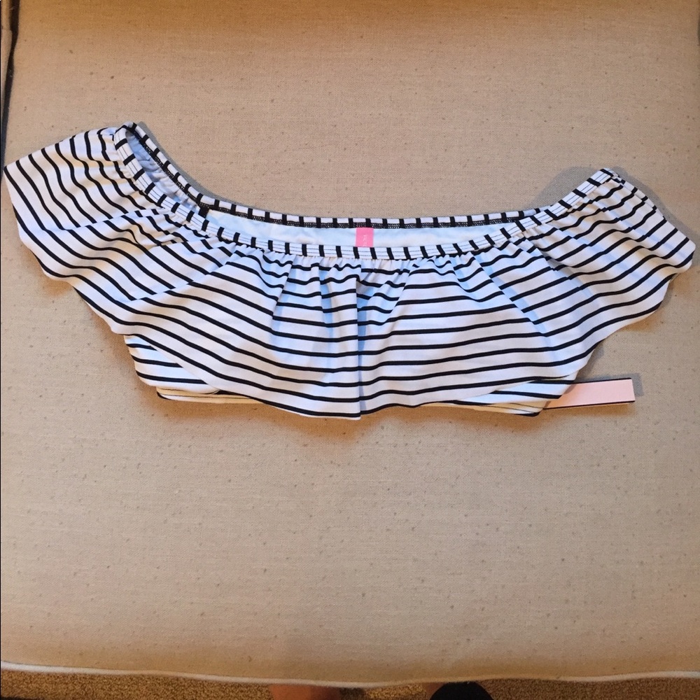 NWT Off the shoulder striped bikini top