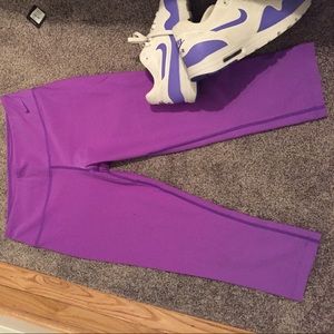 Nike workout leggings