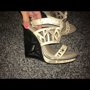 BCBG Wedges