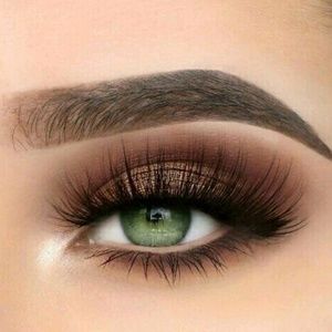 Meet your Posher, Ana