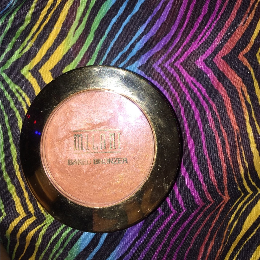 milani baked bronzer