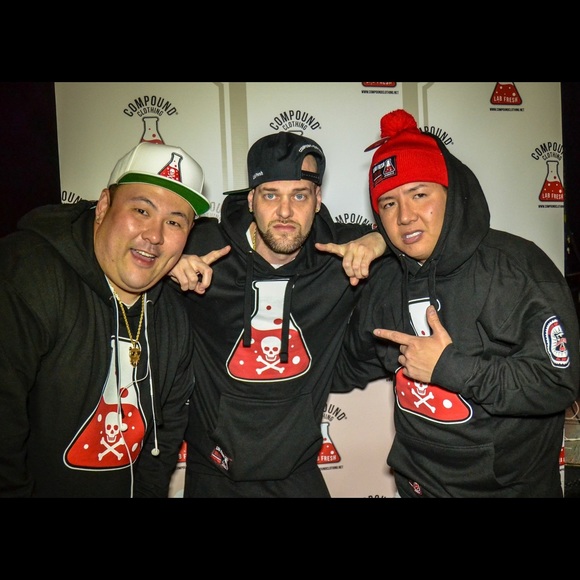 MEET YOUR POSHER, TJ - Picture 5 of 7