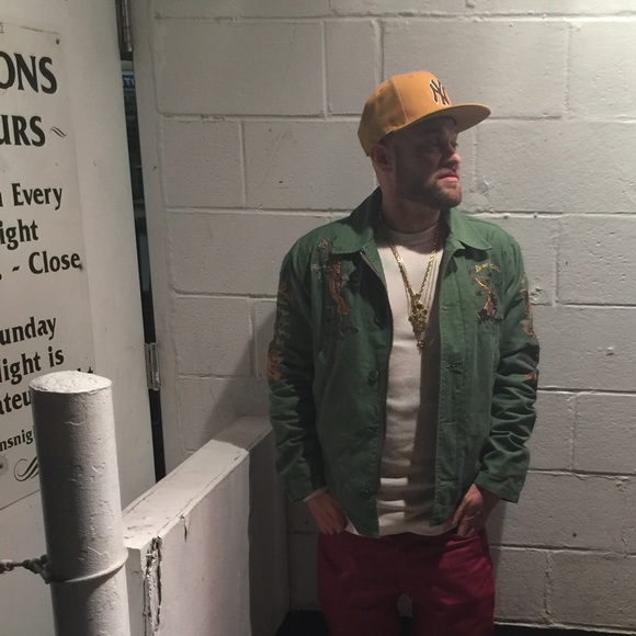 MEET YOUR POSHER, TJ - Picture 6 of 7