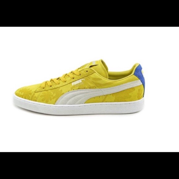 Shoes - Picture 2 of 7