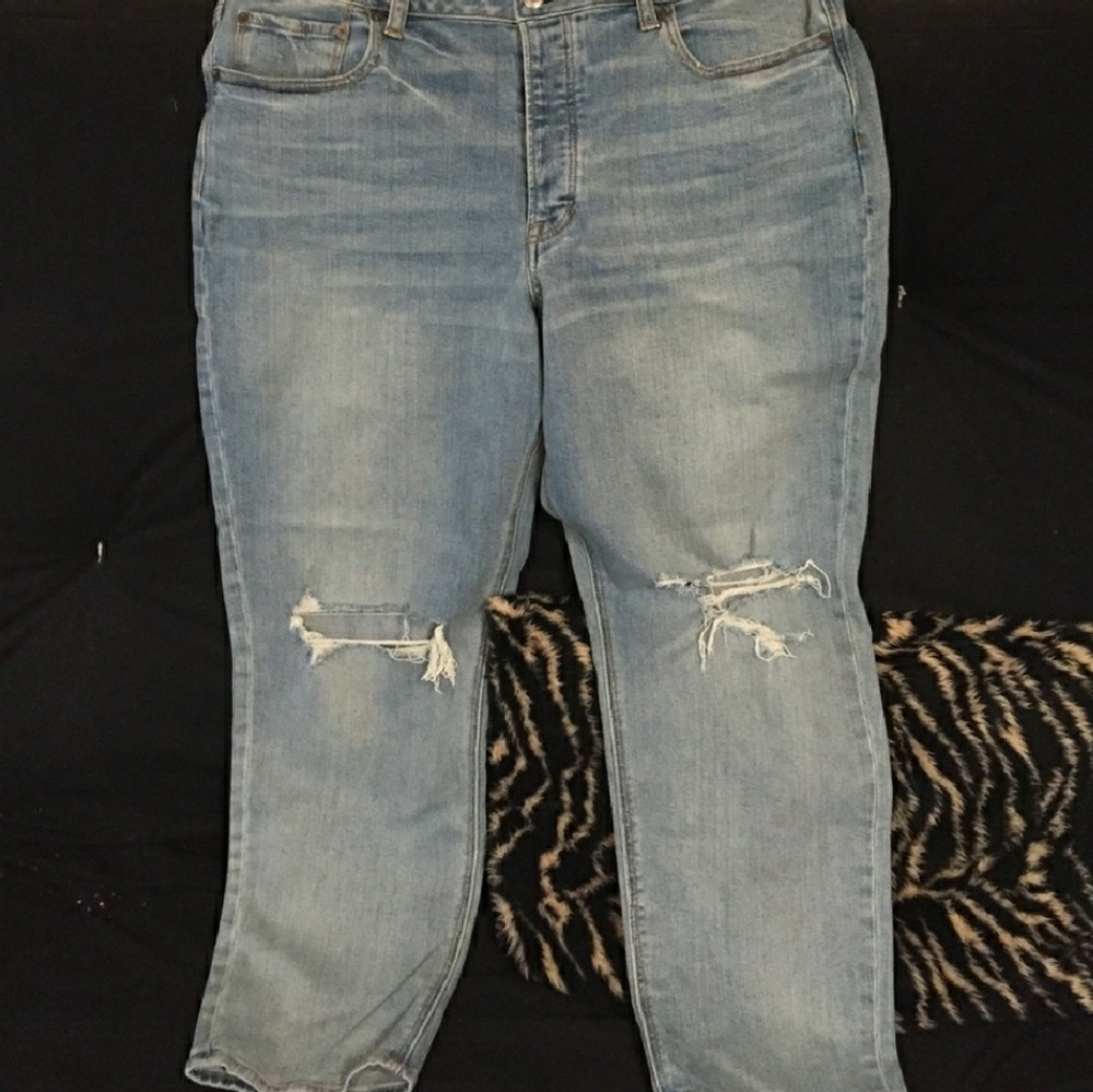 Never high rise American Eagle jeans size 18