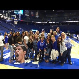 Meet your Posher, Sam