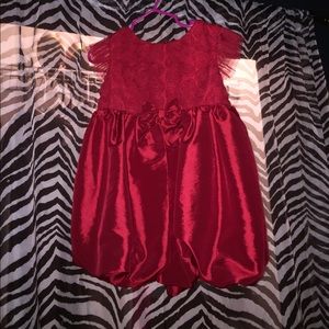 Beautiful 3t red dress