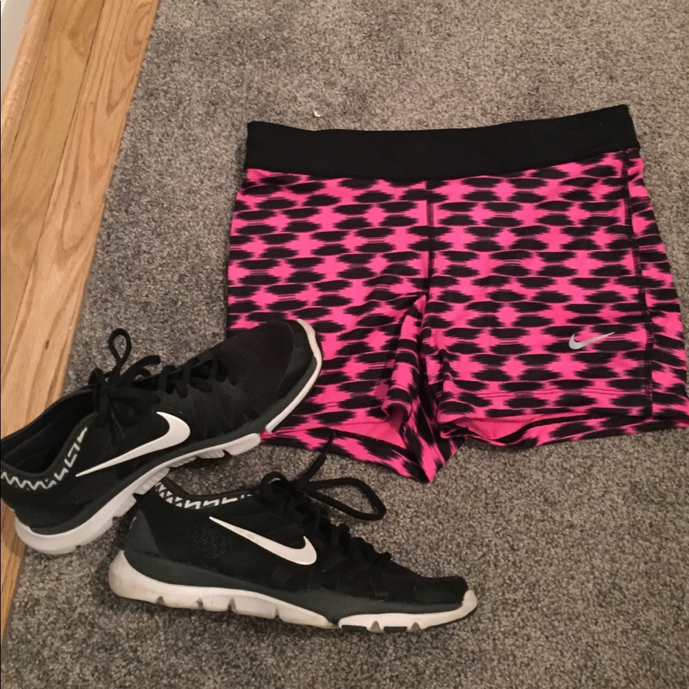 Nike Dri-Fit shorts Medium