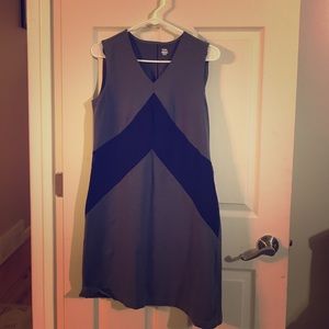 Medium dress