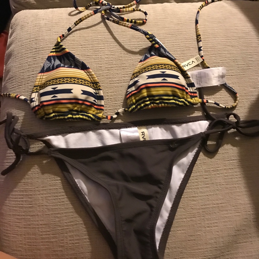 Rvca Bikini Set - image 1