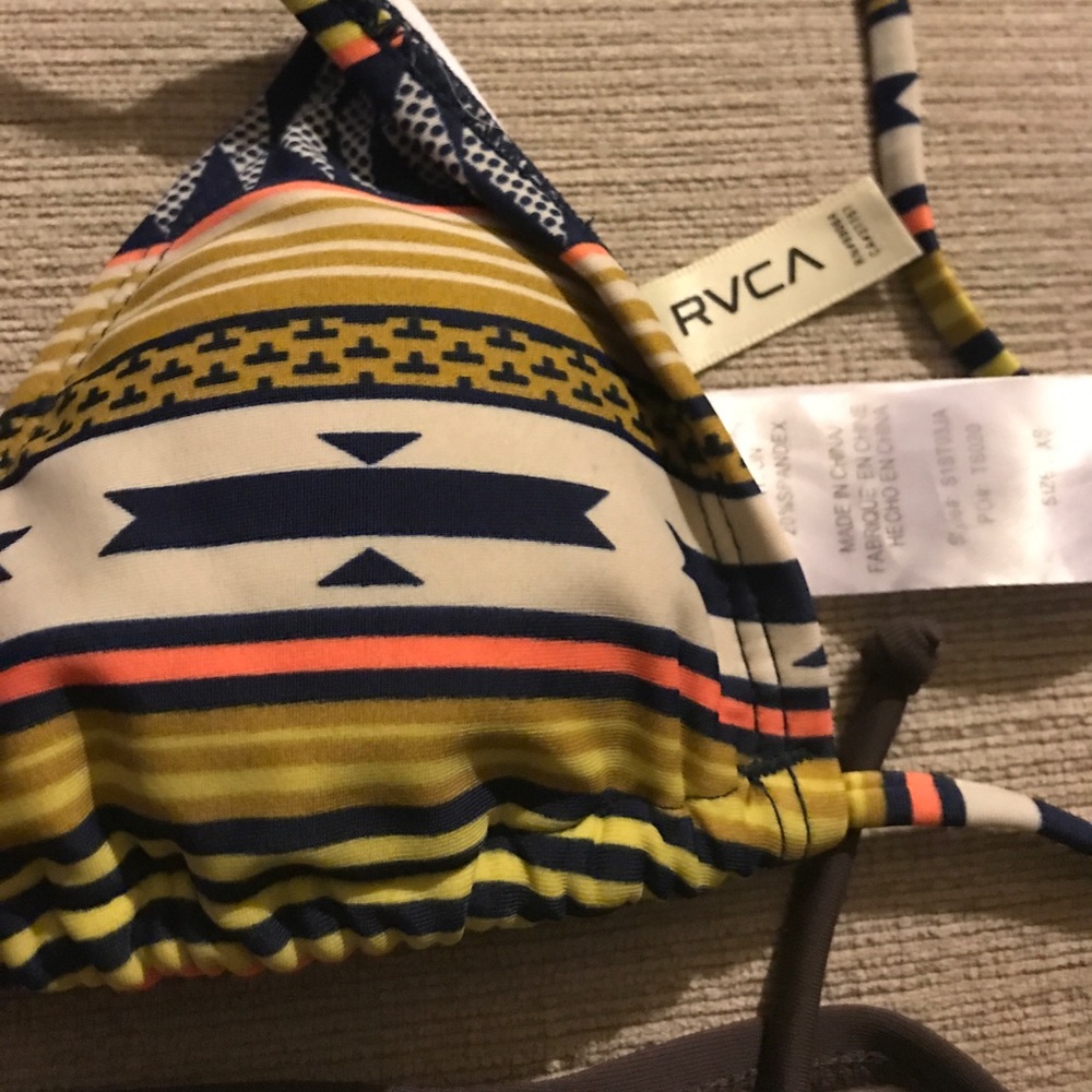 Rvca Bikini Set - image 3