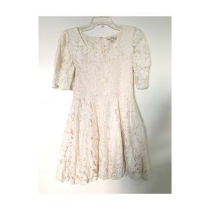 Lace dress