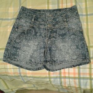 Cute, Patterned, High-Waisted Jean Shorts