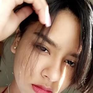 Meet your Posher, Paulina