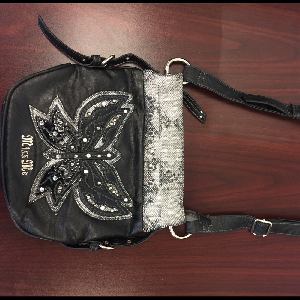 Miss Me cross body bag with dust cover