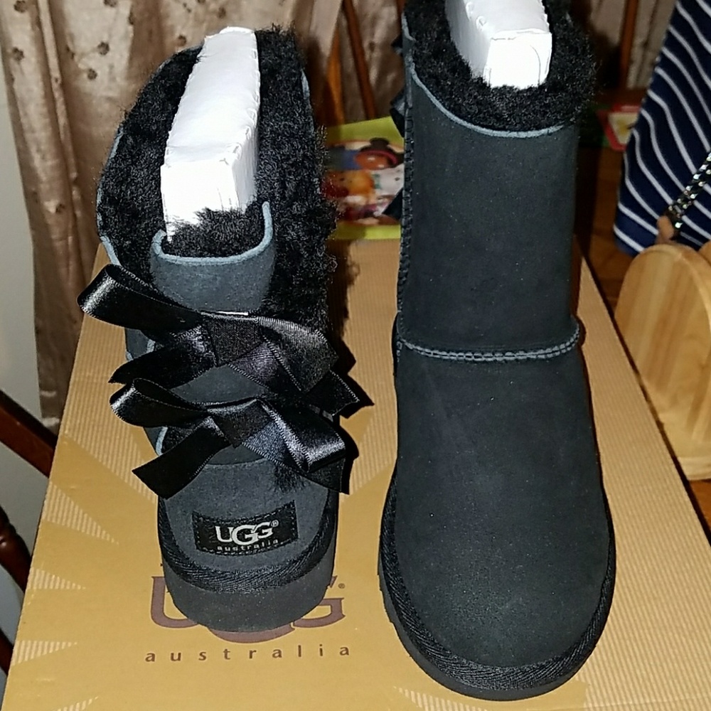Girls Black Ugg Boots