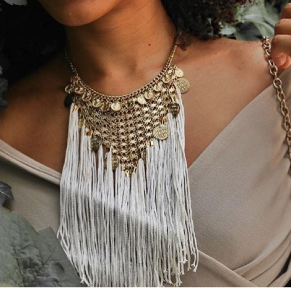 Nasty Gal statement necklace