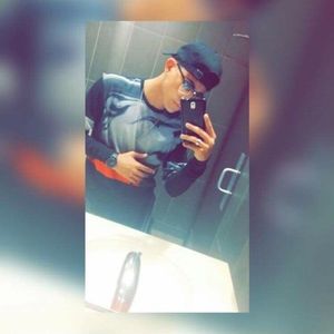 Meet your Posher, Luis