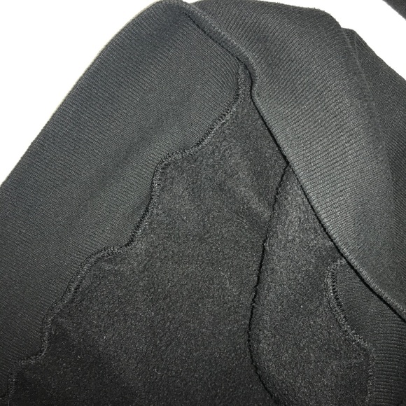 Plain black crewneck sweatshirt - Picture 4 of 4